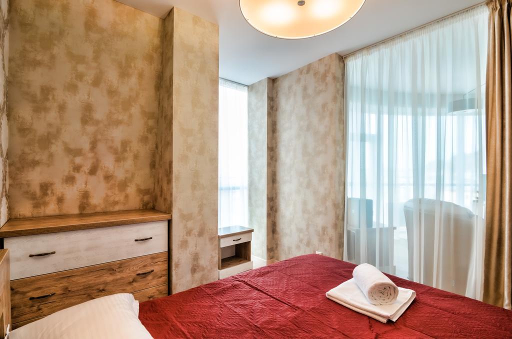 Leogrand Apartments Z Panoramoyu Lvova Екстериор снимка