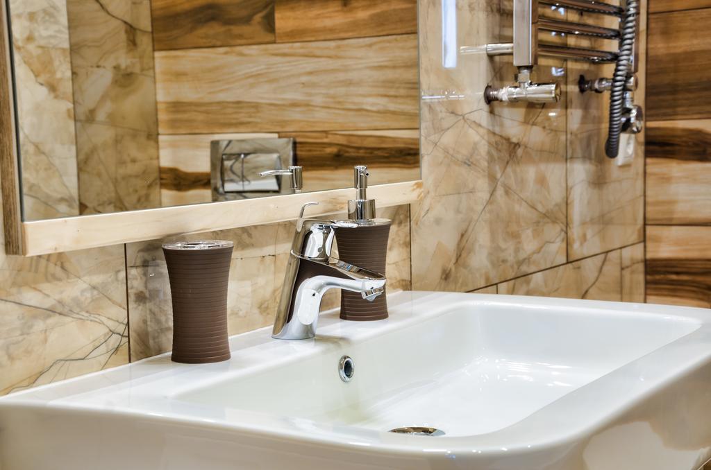 Leogrand Apartments Z Panoramoyu Lvova Екстериор снимка